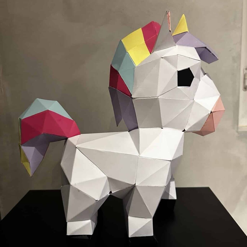 Papercraft licorne en origami 3D