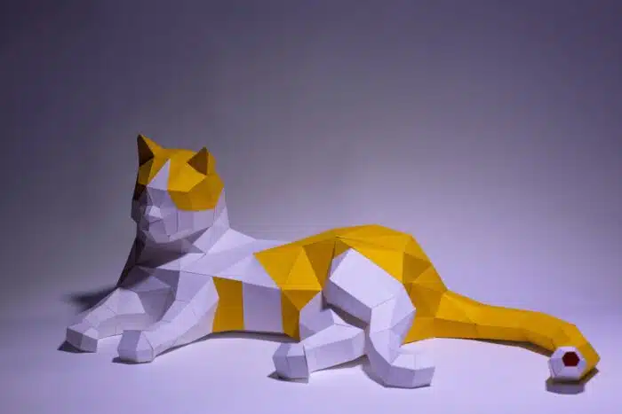 Papercraft Chat qui Dort et s’Étire en Origami Papier 3D