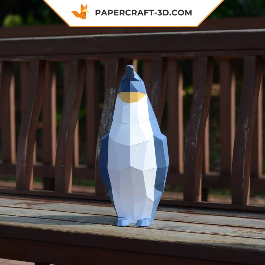 Papercraft de manchot roi en origami 3D