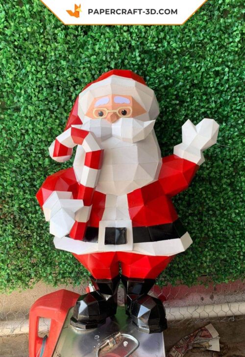 Papercraft Père Noël origami papier 3D pour décoration de Noël