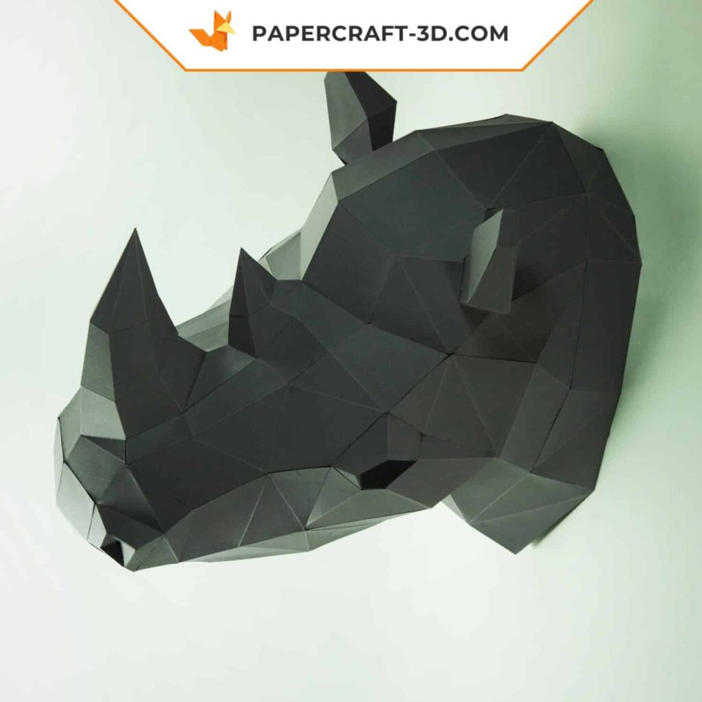 Papercraft testa di rinoceronte murale in origami 3D