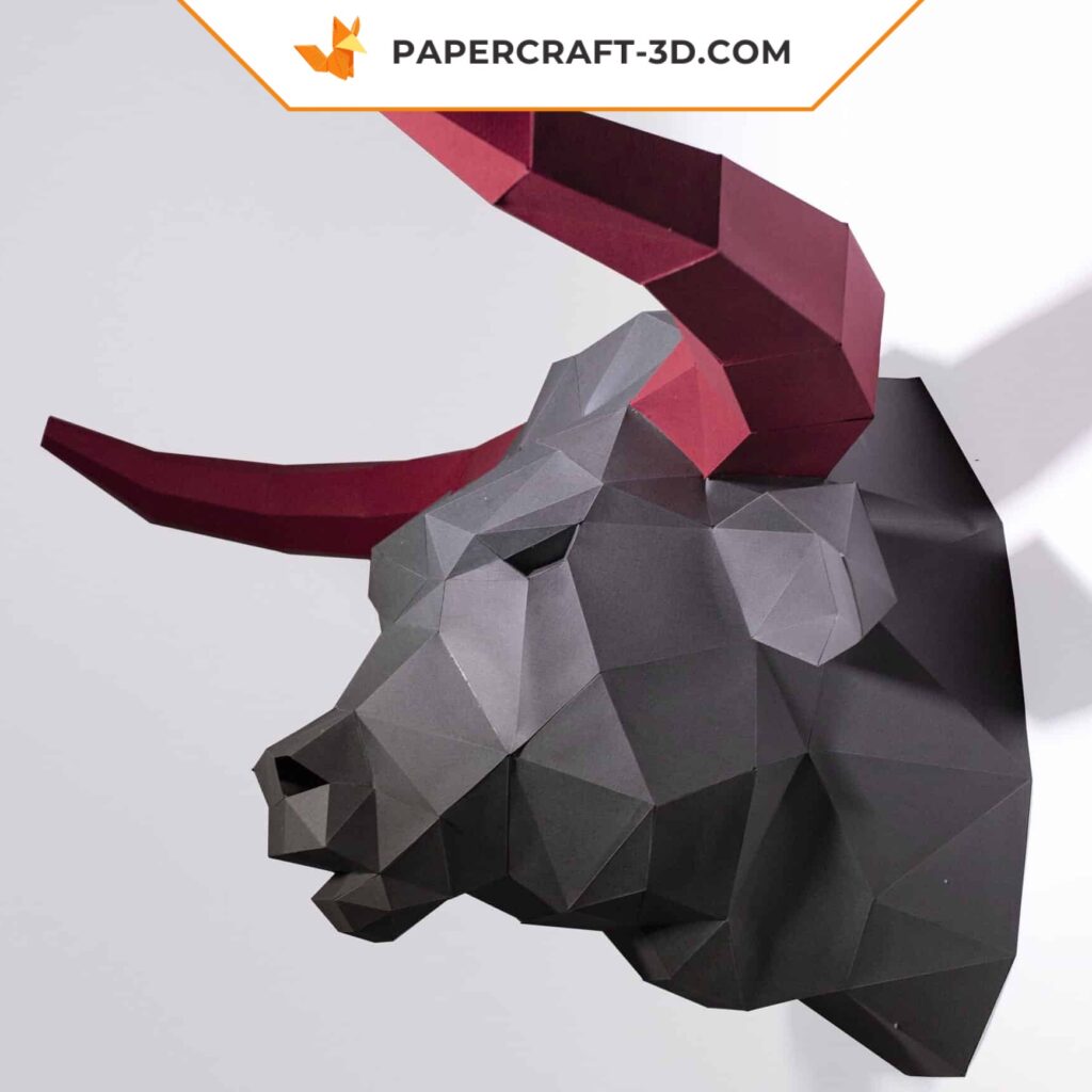 Papercraft tête de taureau en origami