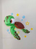 Papercraft tortue bébé Chiquitín en papier 3D origami pour décoration intérieure