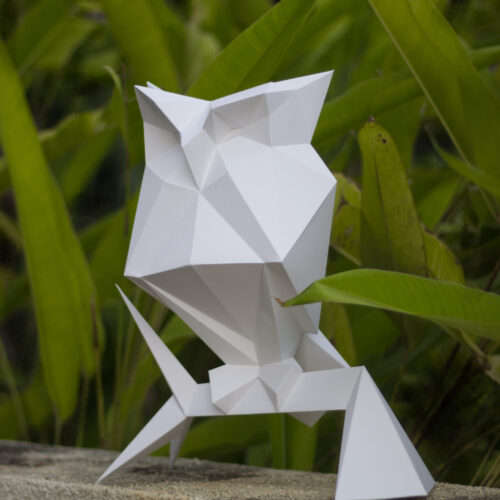 Papercraft de hibou avec un chapeau en origami 3D