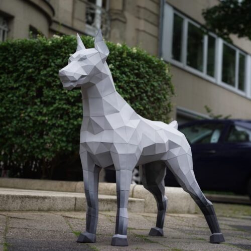 Papercraft de doberman musclé en origami 3D