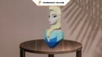 Elsa de la Reine des Neiges en papercraft 3D