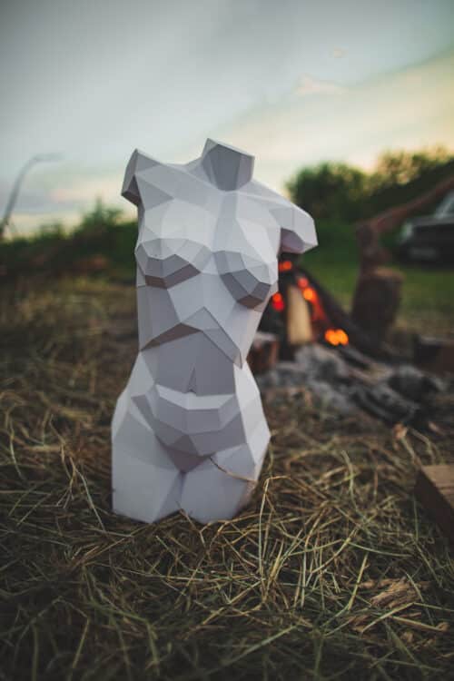 Papercraft de buste de femme en origami 3D