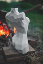 Papercraft weiblicher Körper in origami 3D