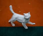 Papercraft di gatto che cammina in origami 3D