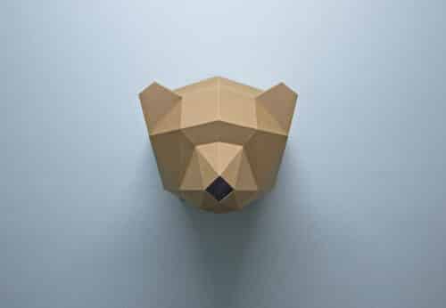 Papercraft de tête de trophée d'ours en origami 3D