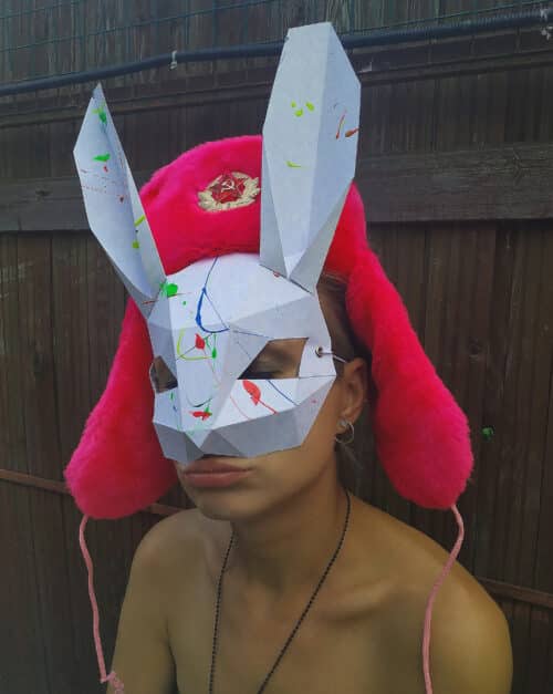 Papercraft Hasenmaske für Halloween in Origami 3D