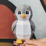 Papercraft de pingüino en origami 3D
