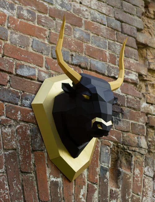 Papercraft de touro em escudo origami 3D