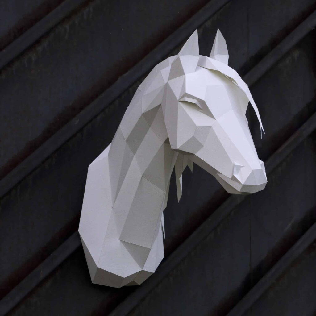 Papercraft de cheval arabe en origami 3D