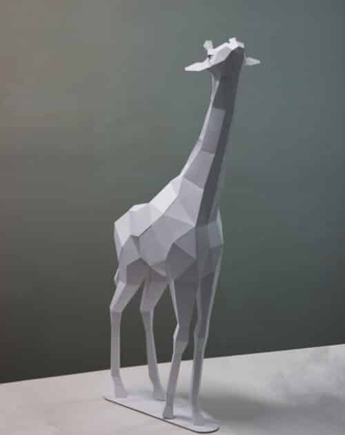 Papercraft de girafe enfant en origami 3D