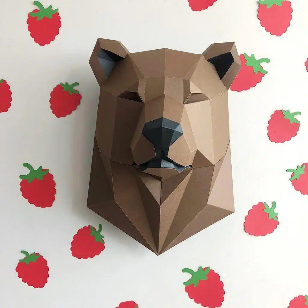 Papercraft de tête d'ours en origami 3D