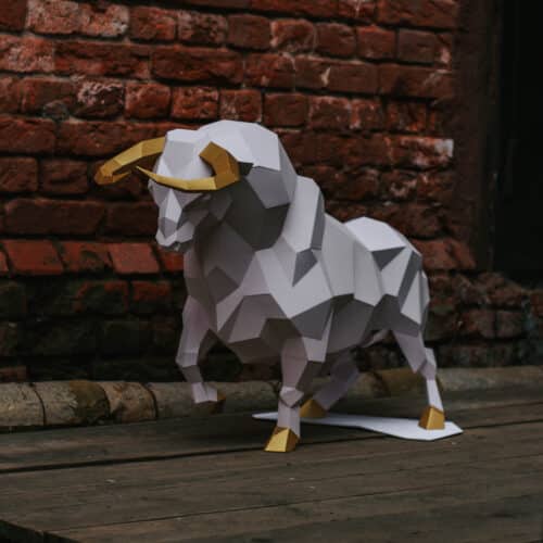Grand taureau en papercraft 3D