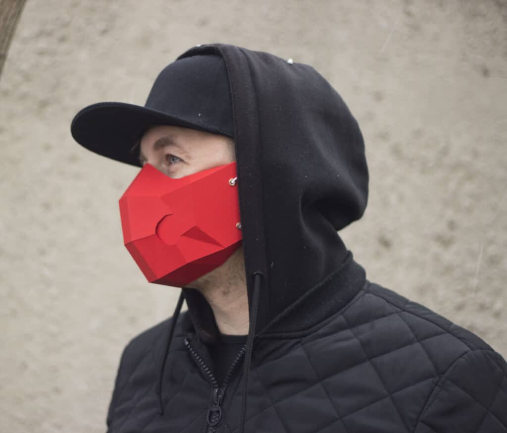 Papercraft polygonale Maske in Origami 3D