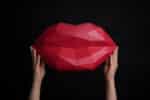 Lèvres rouges en papercraft 3D