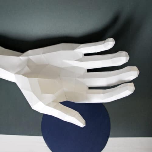 Sculpture main droite en papercraft 3D
