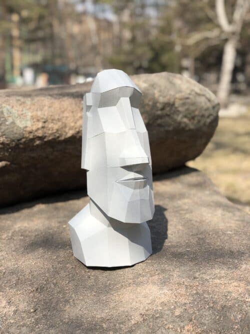 Tête de Moai en papercraft 3D