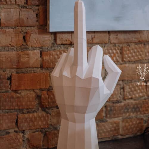 Papercraft 3D doigt d'honneur