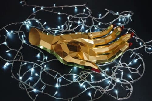 Sculpture main droite en papercraft 3D