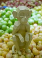 Singe assis en papercraft 3D