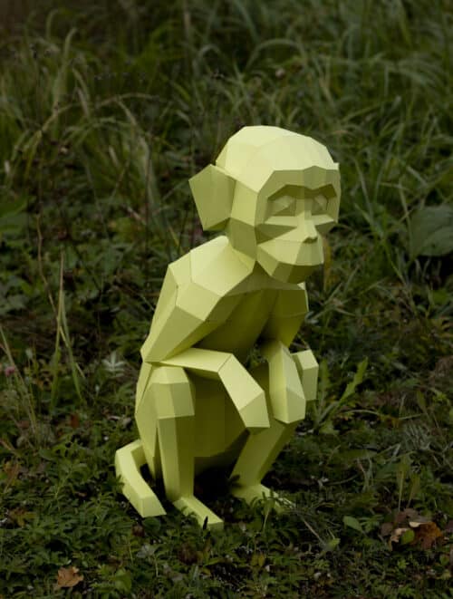Singe assis en papercraft 3D
