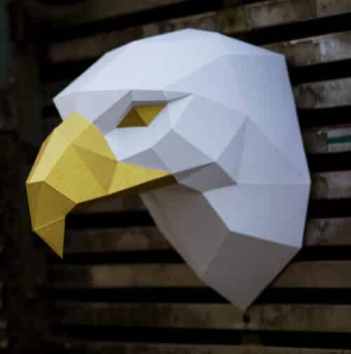 Sculpture tête d'aigle en papercraft 3D