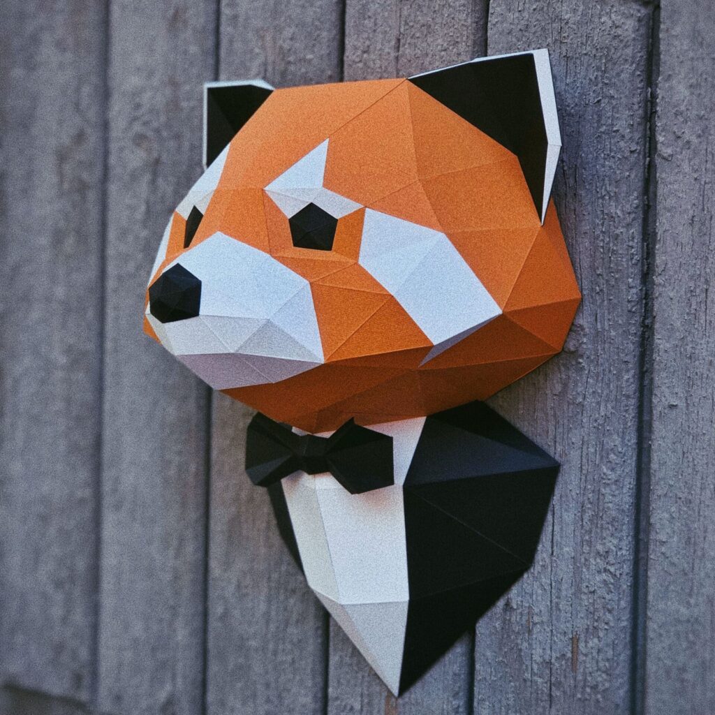 Panda roux en costume papercraft 3D