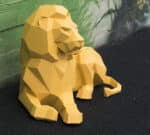 Papercraft di leone sdraiato in origami 3D Papercraft di leone sdraiato in origami 3D