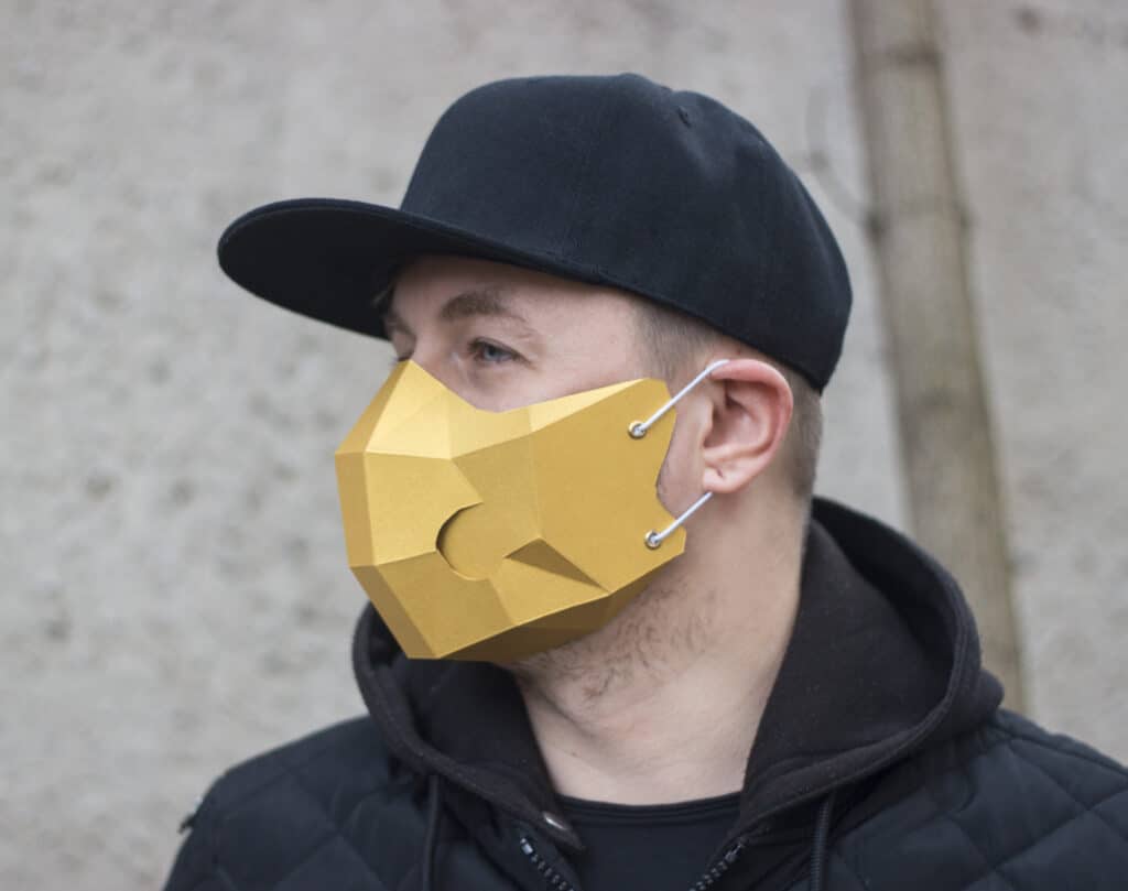 Papercraft polygonale Maske in Origami 3D