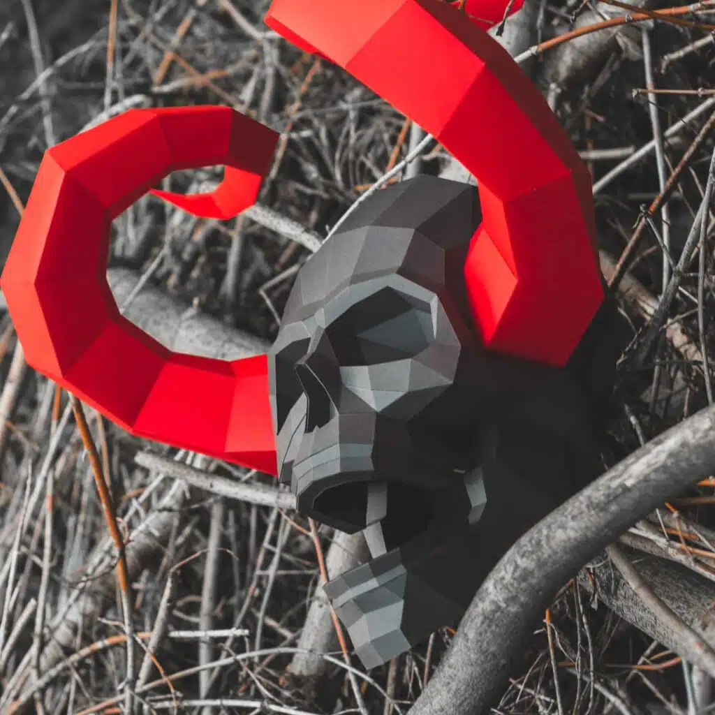 Crâne démoniaque avec cornes en papercraft 3D