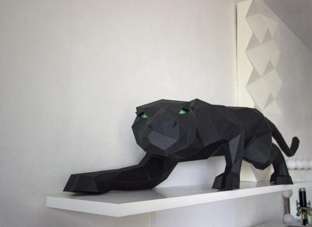 Papercraft de pantera em origami 3D Papercraft de pantera em origami 3D
