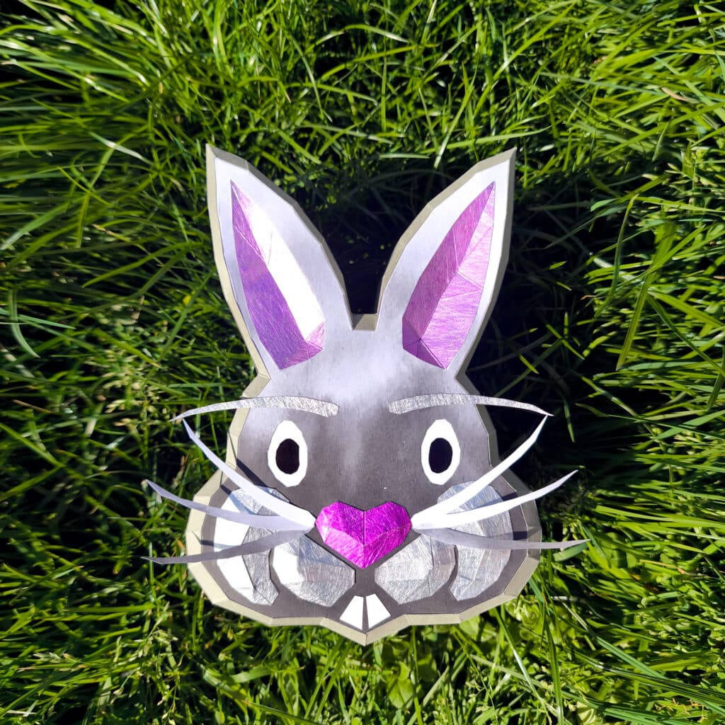 Papercraft boîte en papier en forme de lapin pour Pâques