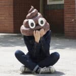 Papercraft masque de Poo l'emoji en origami
